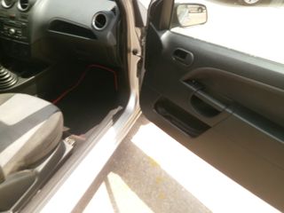 Ford Fiesta 2007-thumb-5