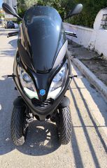 Piaggio MP3 300 2023 HPE DEEP BLACK EDITION-thumb-3