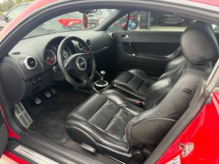 Audi TT 2002 1.8 TFSI BOOK SERVICE-thumb-8