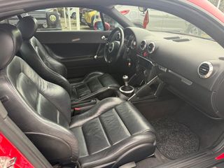 Audi TT 2002 1.8 TFSI BOOK SERVICE-thumb-16