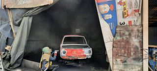 Bmw 2002 1970 2 OXHMATA-thumb-2