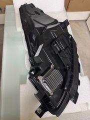Φανάρι Tesla δεξί-thumb-3
