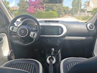 Renault Twingo 2021 Electric drive 60 kW Intens-thumb-12