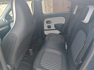 Renault Twingo 2021 Electric drive 60 kW Intens-thumb-21