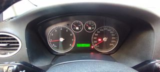 Ford Focus 2006-thumb-5