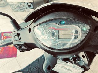 Sym Symphony SR 125i 2026-thumb-9