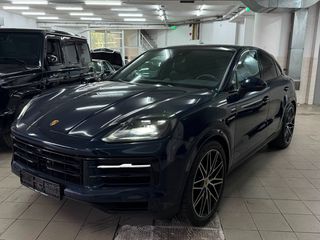 Porsche Cayenne 2023 E-HYBRID ΕΤΟΙΜΟΠΑΡΑΔΟΤΟ 12 ΑΤΟΚΕΣ ΔΟΣΕΙΣ