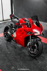 Ducati Panigale V4 2022 Akrapovic - full Carbon