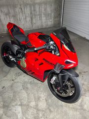 Ducati Panigale V4 2022 Akrapovic - full Carbon-thumb-3