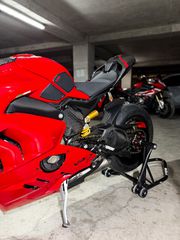 Ducati Panigale V4 2022 Akrapovic - full Carbon-thumb-11
