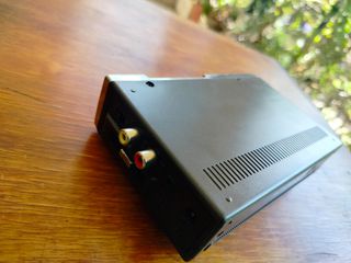 Κασετόφωνο walkman της Technics.-thumb-3