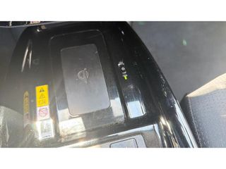 Toyota Prius 2022 PHEV 1.8 ACTIVE-thumb-16