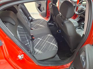 Opel Corsa 2015-thumb-12