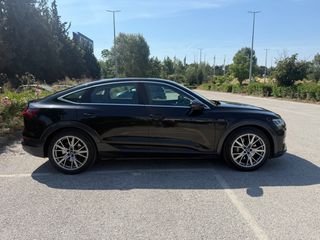 Audi e-tron 2023 Sportback 55 Quatro-thumb-3