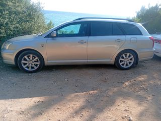 Toyota Avensis 2003 Touring, Traction control, cruise control turbo intercooler-thumb-1