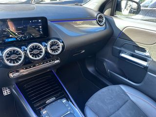 Mercedes-Benz GLA 250 2022 AMG LINE/PANORAMA/PLUG-IN 218hp/AMBIENT-thumb-48