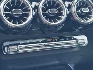 Mercedes-Benz GLA 250 2022 AMG LINE/PANORAMA/PLUG-IN 218hp/AMBIENT-thumb-20