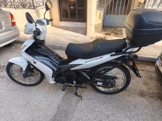 Yamaha CRYPTON-X135 2015