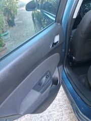 Opel Astra 2013-thumb-13