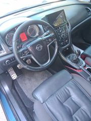 Opel Astra 2013-thumb-14