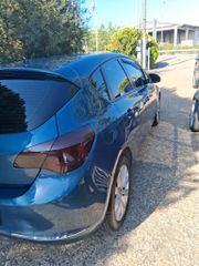 Opel Astra 2013-thumb-16