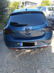 Opel Astra 2013-thumb-17
