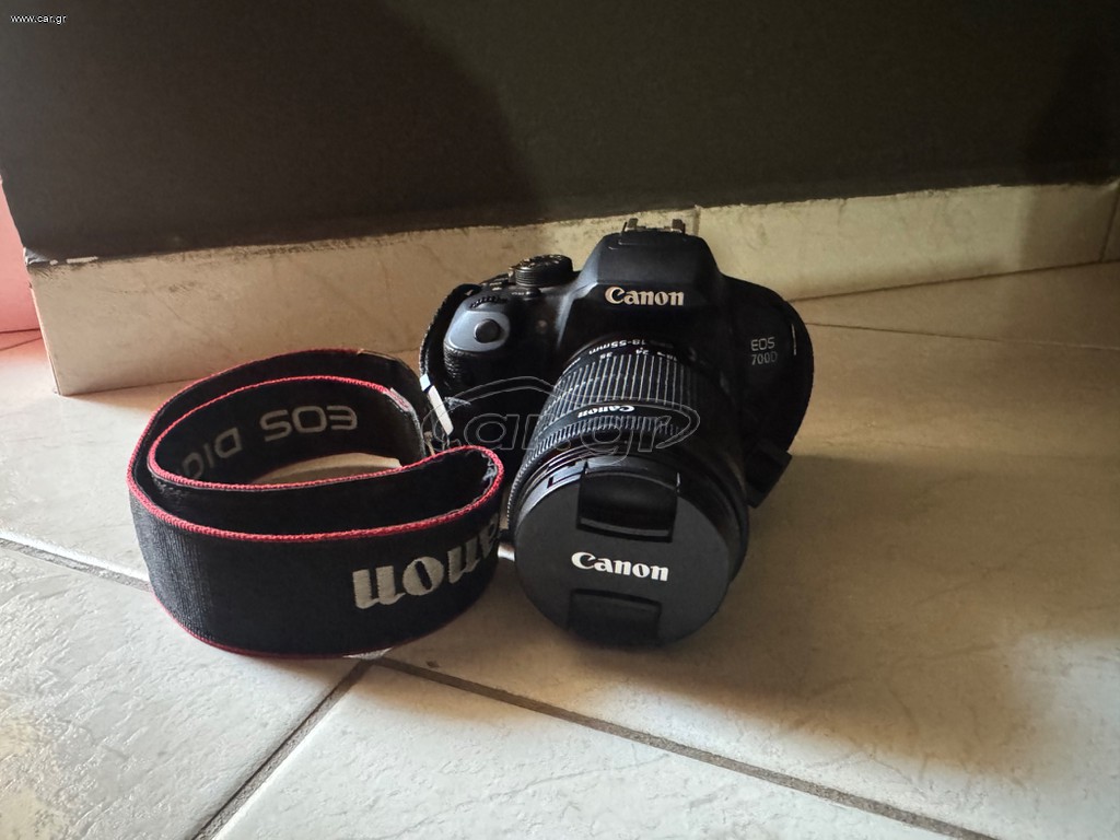 Canon 700D
