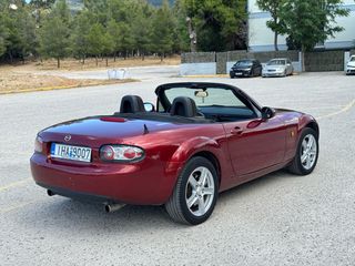 Mazda MX-5 2008-thumb-5
