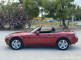 Mazda MX-5 2008-thumb-8