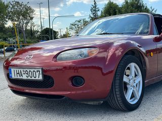 Mazda MX-5 2008-thumb-9