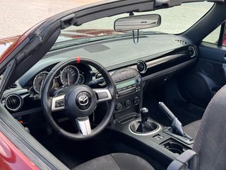 Mazda MX-5 2008-thumb-13