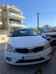 Kia Ceed / cee'd 2010