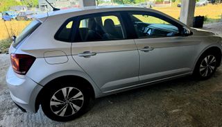 Volkswagen Polo 2021-thumb-1