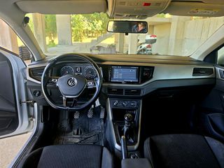 Volkswagen Polo 2021-thumb-5
