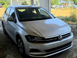 Volkswagen Polo 2021-thumb-14