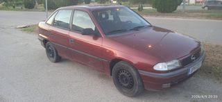 Opel Astra 1997 1.4-thumb-3