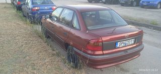 Opel Astra 1997 1.4-thumb-4