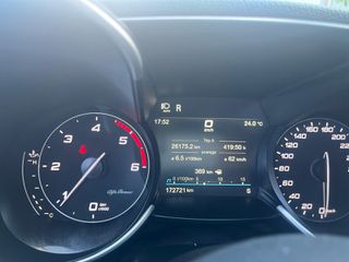 Alfa Romeo Giulia 2023 ΘΕΟΦΙΛΑΤΟΣ ΕΠΙΛΕΓΜΕΝΟ ΟΧΗΜΑ/DIESEL.190HP.ΑΥΤΟΜΑΤΟ/ΑΝΤΑΛΛΑΓΕΣ-thumb-11