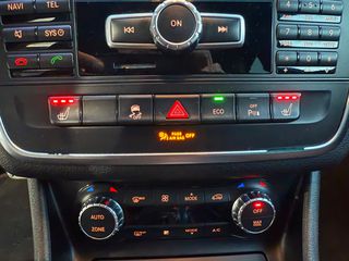 Mercedes-Benz CLA 45 AMG 2015 AMG-thumb-24