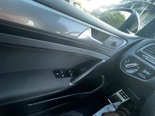 Volkswagen Golf 2016 ALLSTAR TSI BLUEMOTION-thumb-18