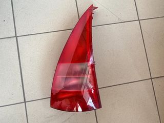 ΦΑΝΟΣ ΠΙΣΩ ΔΕΞΙΟΣ CITROEN C3 02-06