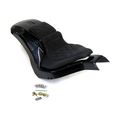 Cult-Werk, Softail wide fender kit ''Racing''. 2-up seat