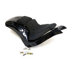 Cult-Werk, Softail wide fender kit ''Racing''. 2-up seat