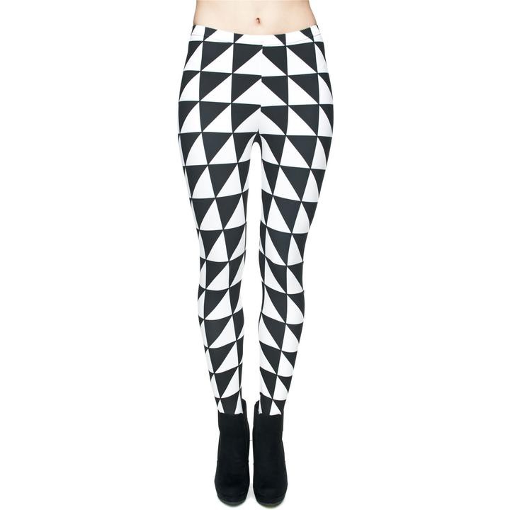 Triangles Black & White