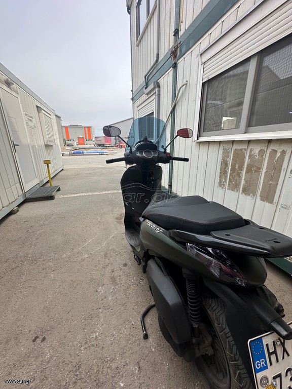 Piaggio Beverly 300i 2015