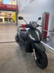 Piaggio Beverly 300i 2015-thumb-7