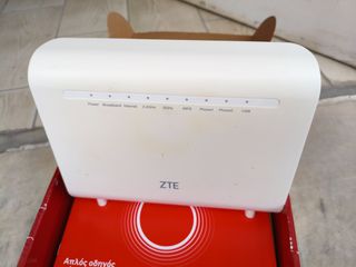 Router ZTE ZXHN H288A