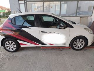 Peugeot 208 2015 1.6 BLUEHDI