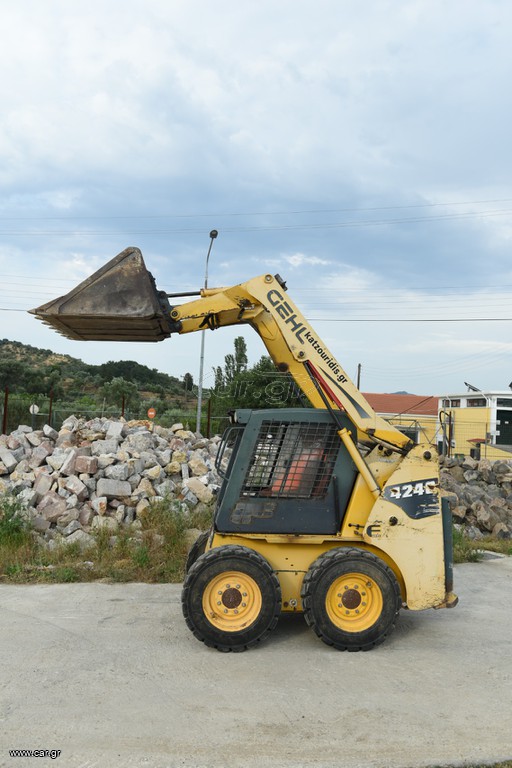 Φορτωτάκι Gehl 2007 4240