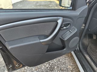 Dacia Duster 2016 PRESTIGE FULL EXTRA-thumb-14